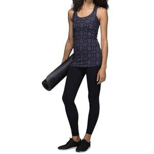 LULULEMON ATHLETICA Cool Racerback Size 6